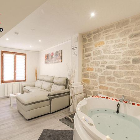 La Suite Neuvilloise Neuville-sur-Saône Extérieur photo