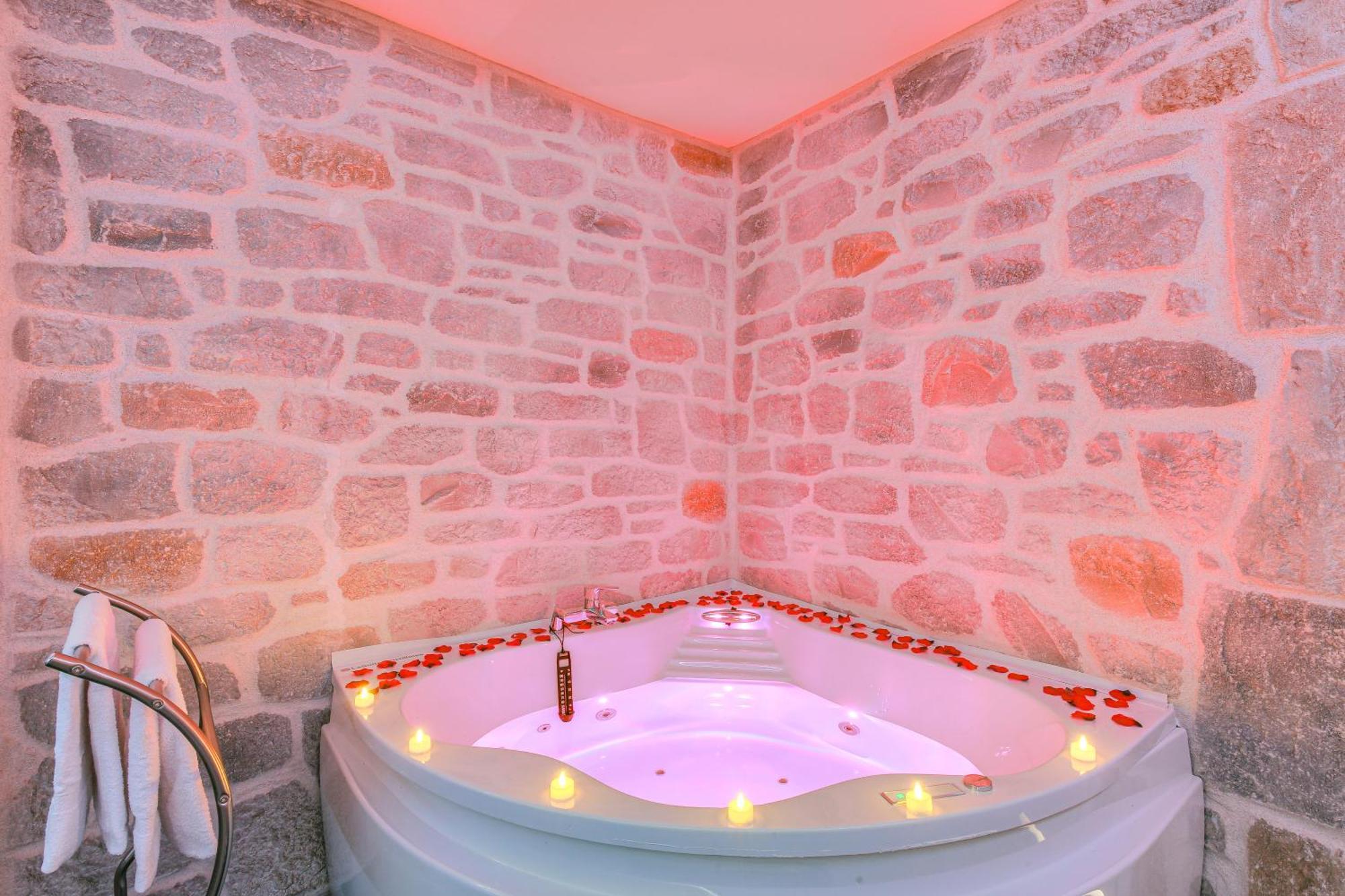 La Suite Neuvilloise Neuville-sur-Saône Extérieur photo