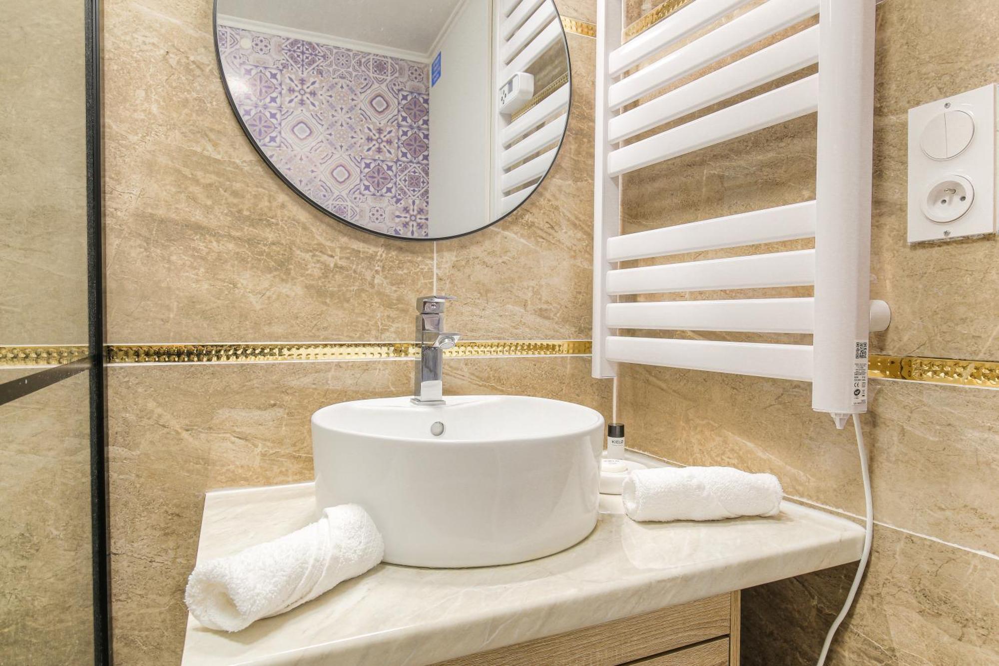 La Suite Neuvilloise Neuville-sur-Saône Extérieur photo